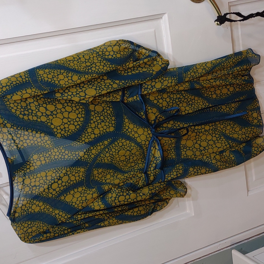 Chiffon Blouse - Picture 4 of 5